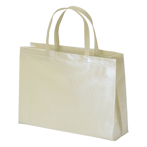 ライトベージュ