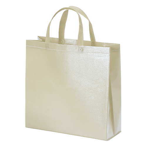 ライトベージュ