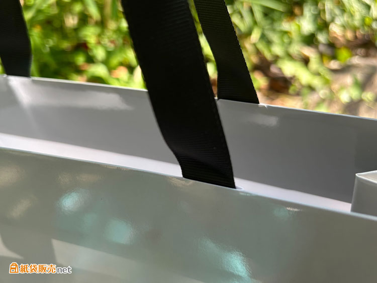 ターントップでスタイリッシュに