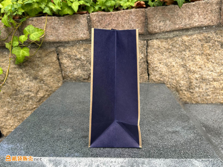 紙袋のアクセントになるマチベタ印刷