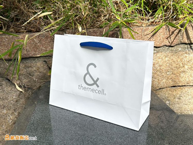 A4サイズが横に入る「MJサイズ」のオリジナル紙袋