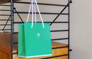 再生紙を使用したオリジナル紙袋製作事例