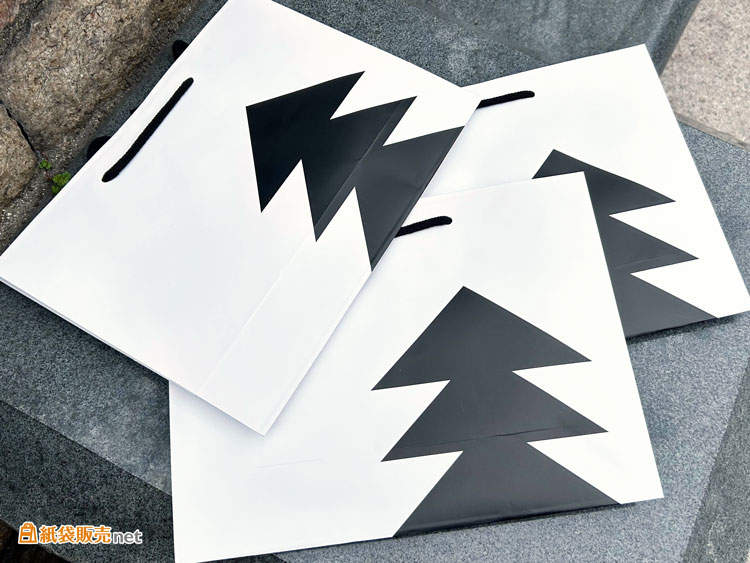 オリジナル紙袋はブランド価値を高める重要なツール