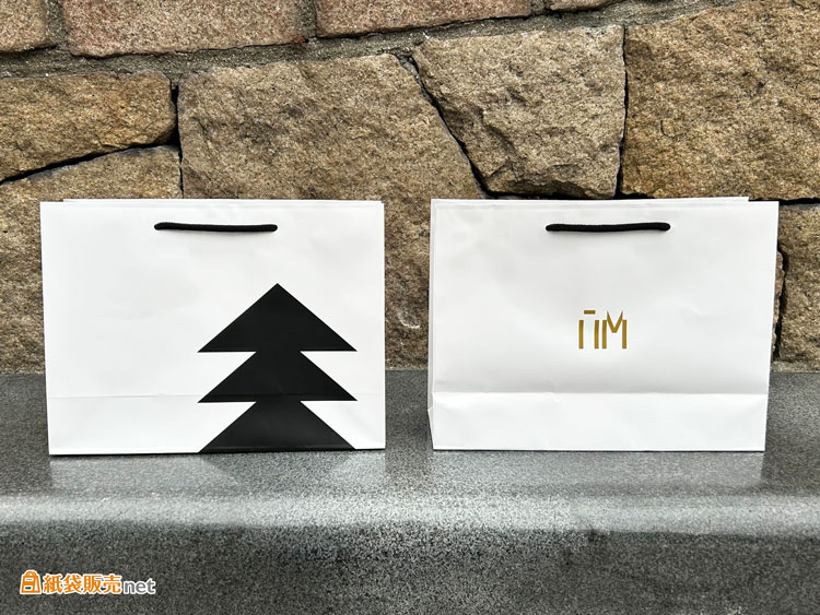 特色2色印刷による洗練されたデザイン