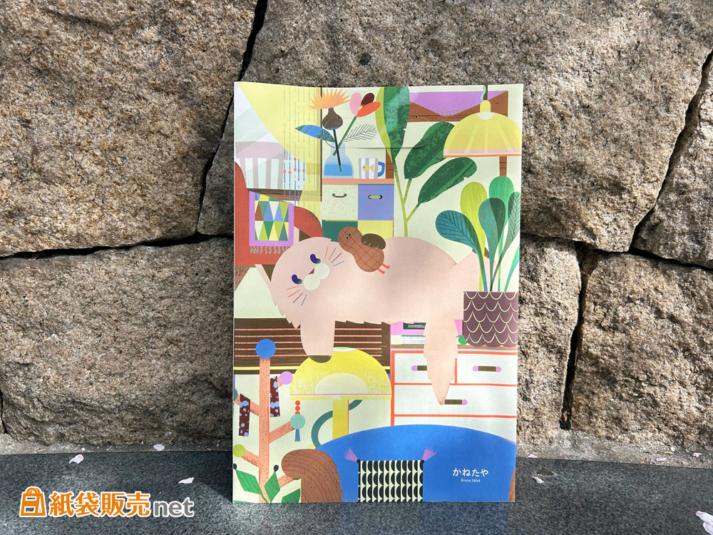 全面フルカラー印刷でブランドの世界観を表現したオリジナル紙袋